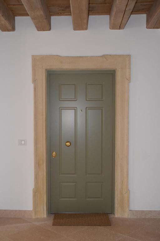 Verona White Lodge מראה חיצוני תמונה